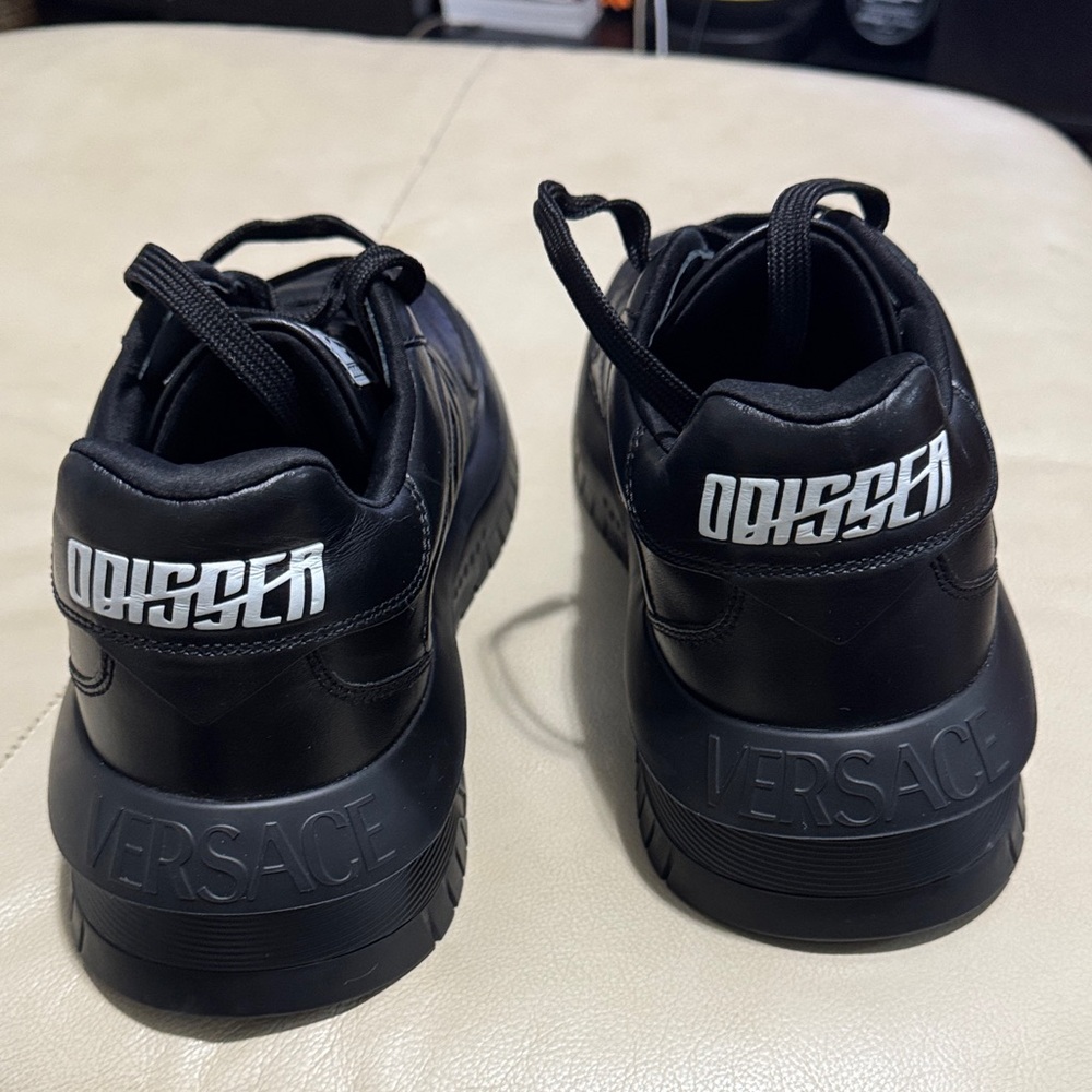 Versace Black Leather Men's Sneakers - Picture 5 of 9